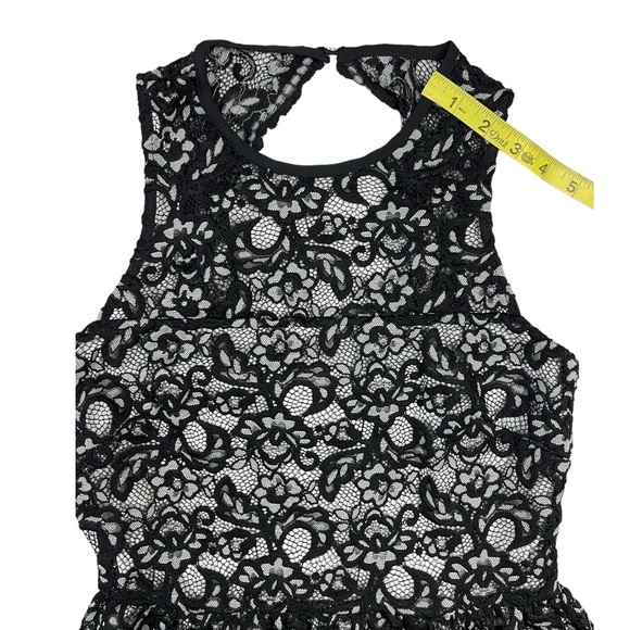 Reitmans Black & White undertone Floral Lace Sleeveless Sheath Dress Sz:2 - Picture 5 of 9
